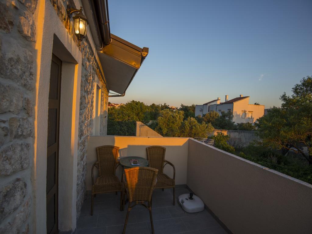 Apartments Punta Starigrad Paklenica Bagian luar foto